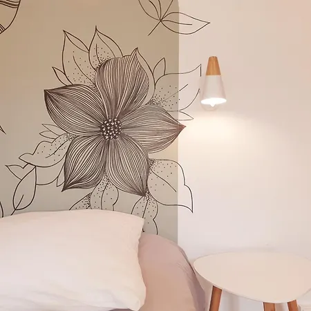 Centre Apartment *